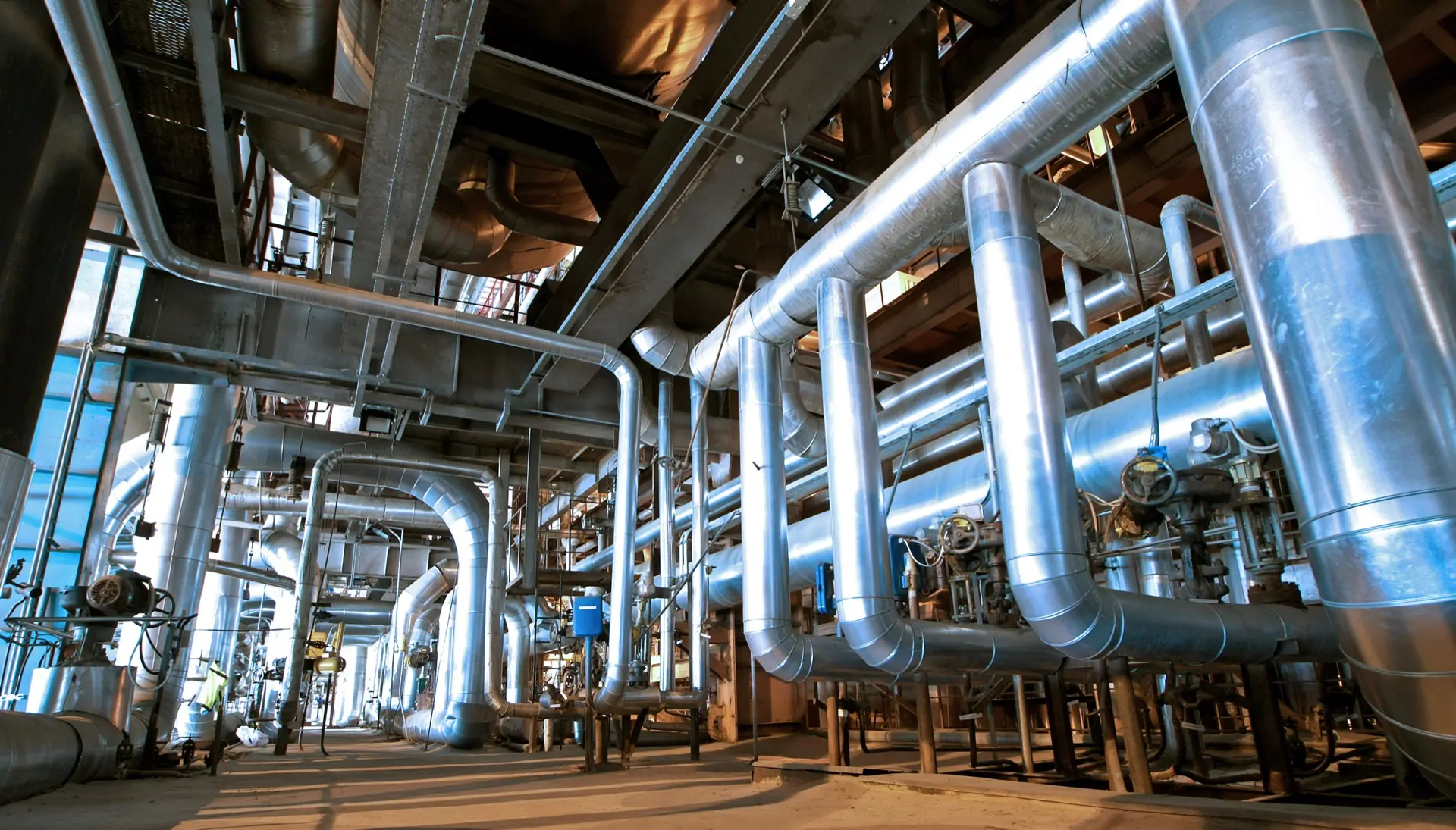 Nickel alloy pipes in nuclear power plant