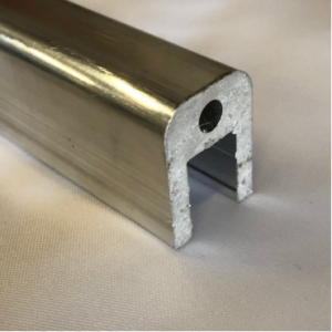 specialty-glasstoprail