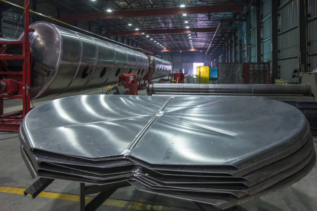 How is aluminum made in Canada factory 