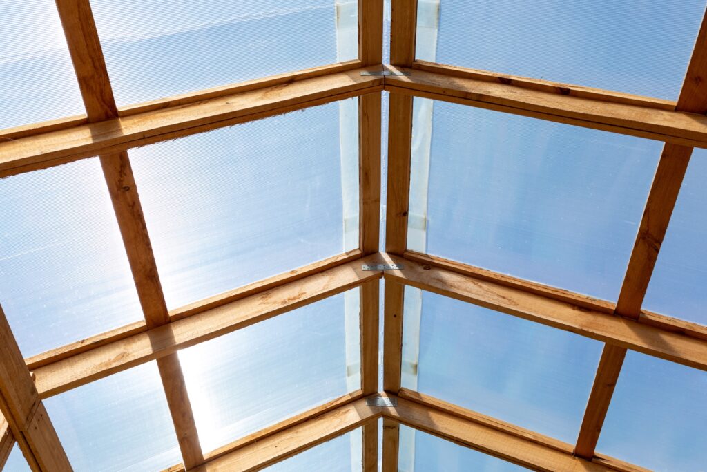 Polycarbonate plastic roof