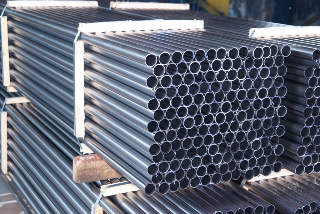 Stainless Steel Pipe vs Stainless Steel Tube: Tips for Industrial Piping