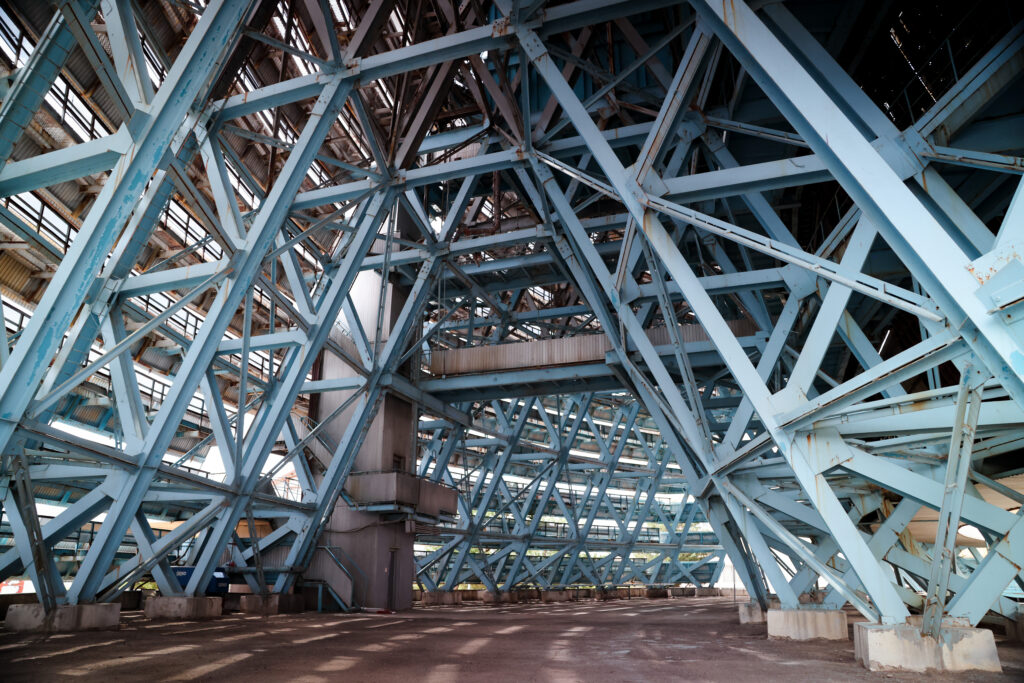 Steel vs aluminum structure 
