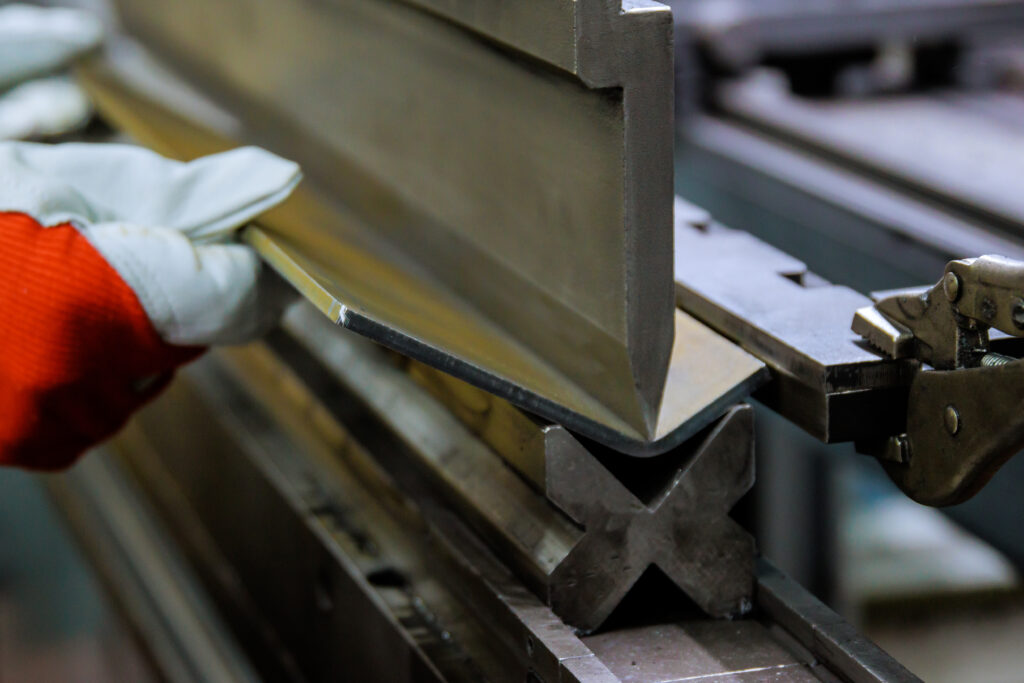 Steel angle bending 
