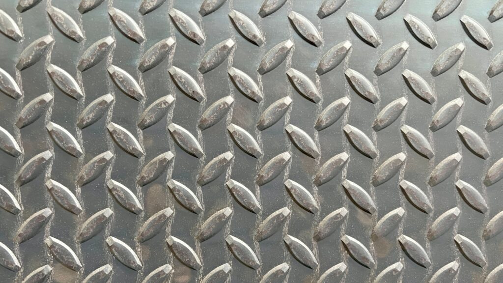 Read more on Applications of Aluminum Tread Sheets: Benefits, Uses & Alternatives