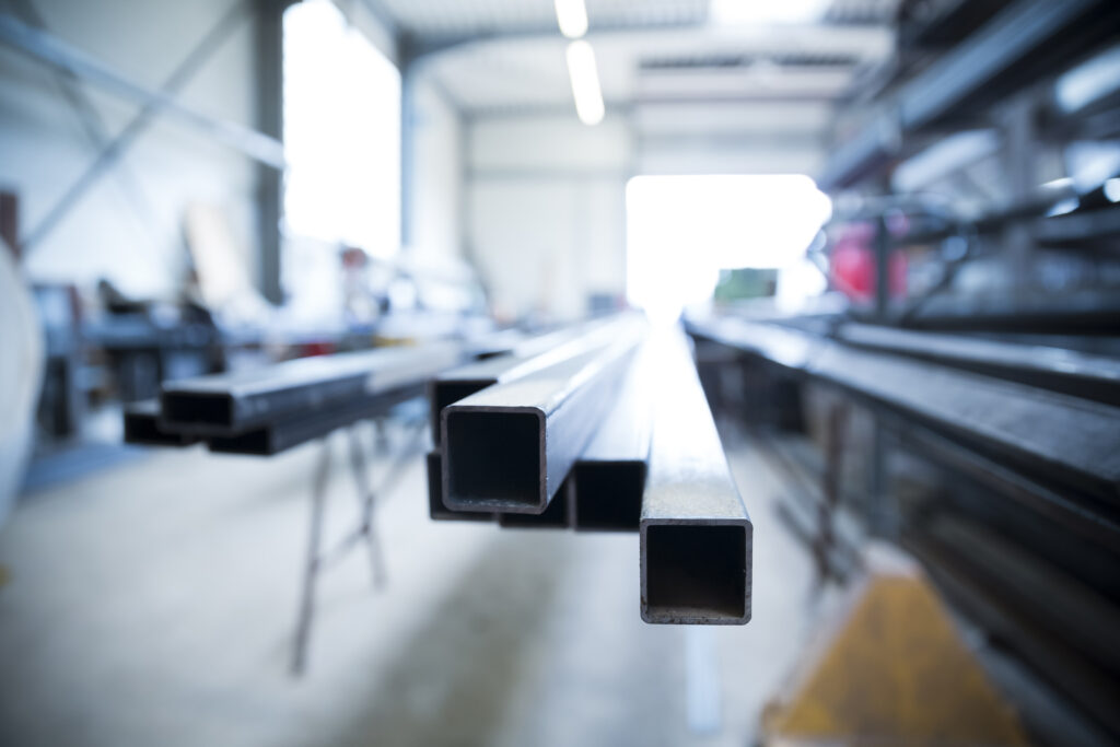 square aluminum Tube Guide for Fabricator